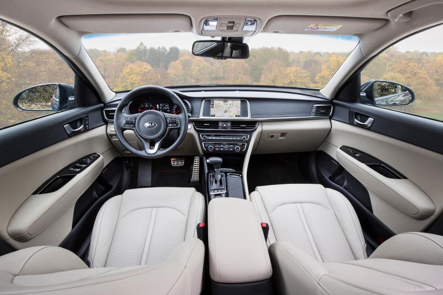  Kia Optima EcoDynamics 2015 года  (EU) (фото 7 из 29)